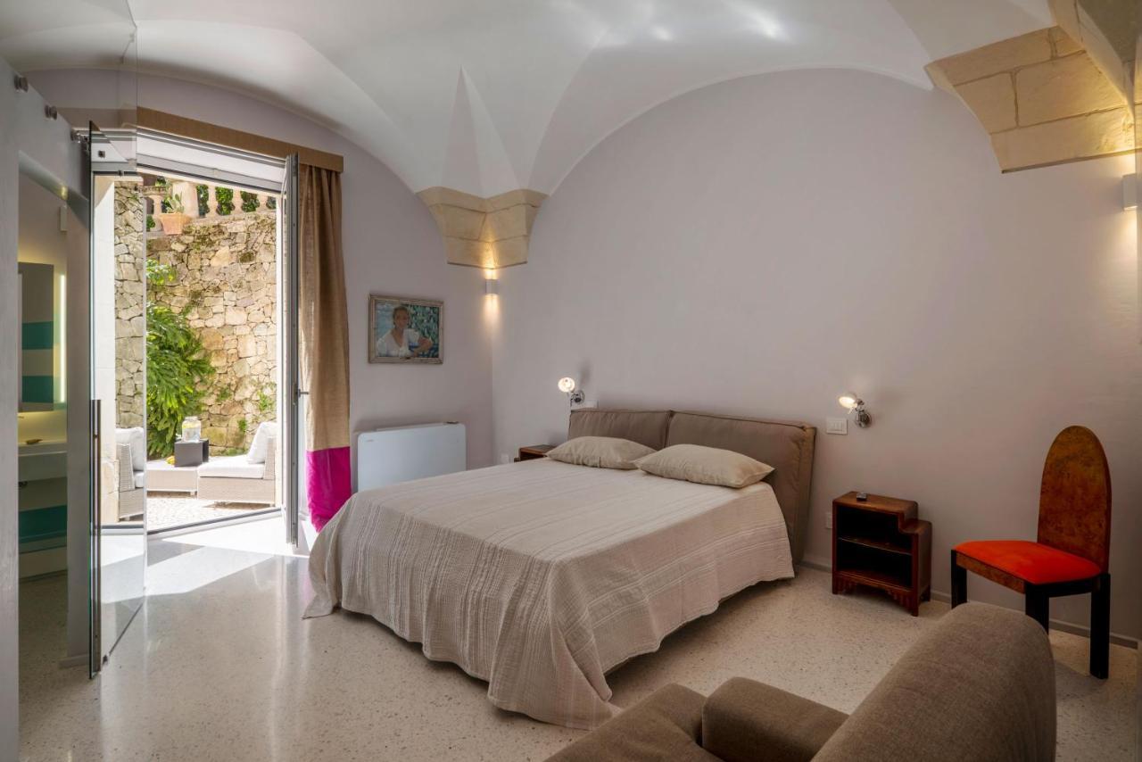 Dimora Storica Muratore Bed and Breakfast Lecce Exterior foto