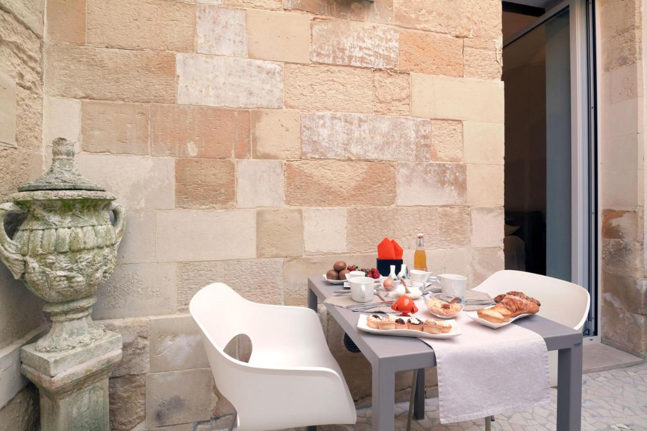 Dimora Storica Muratore Bed and Breakfast Lecce Exterior foto