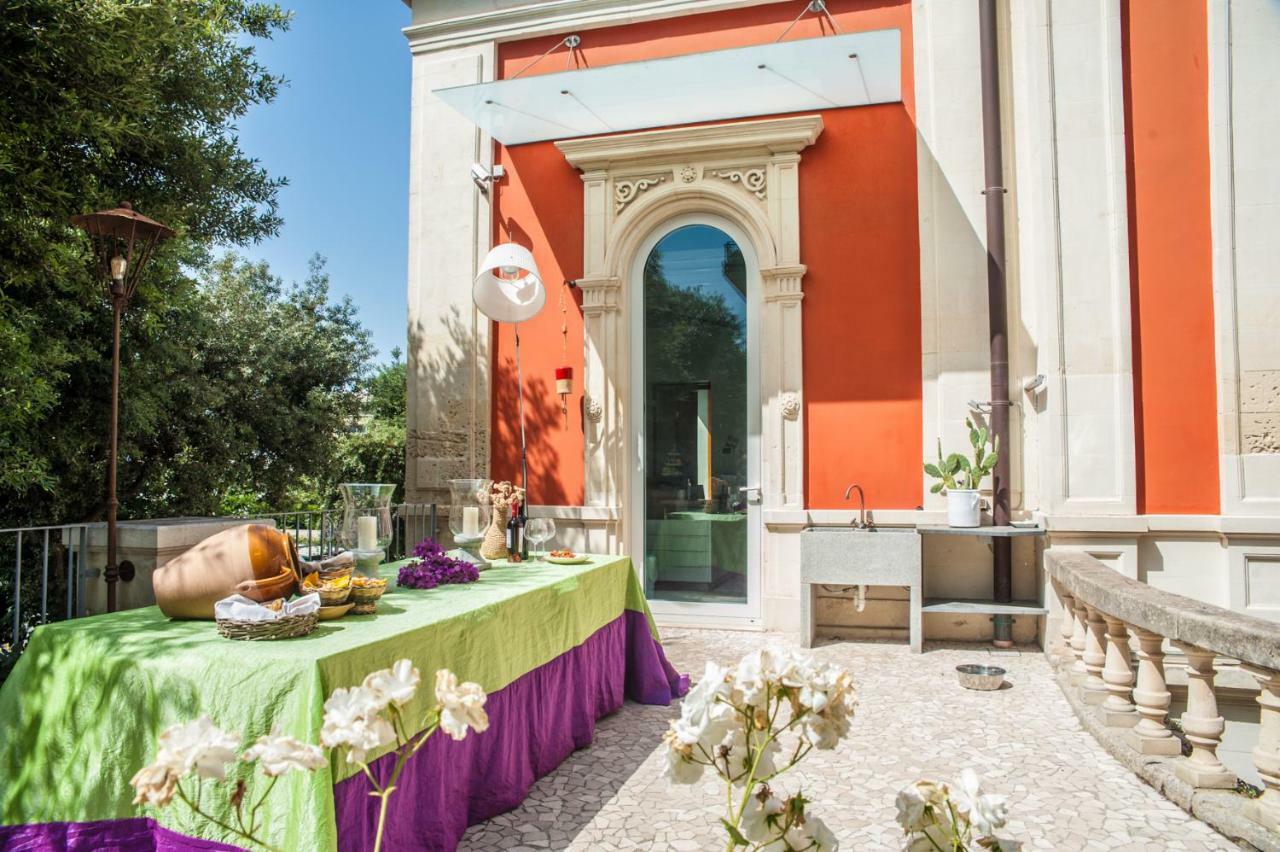 Dimora Storica Muratore Bed and Breakfast Lecce Exterior foto